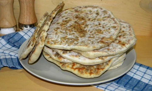 placinte cu carne la tigaie poza 11 jpeg