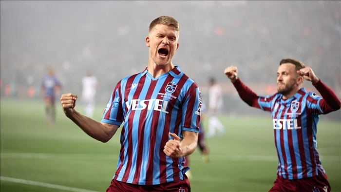 Danezul Andreas Cornelius, golgheterul celor de la Trabzonspor, cu 15 reuşite în acest campionat