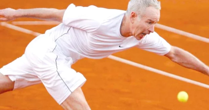 La 53 de ani, John McEnroe nu şi-a pierdut îndemânarea pe terenul de tenis 