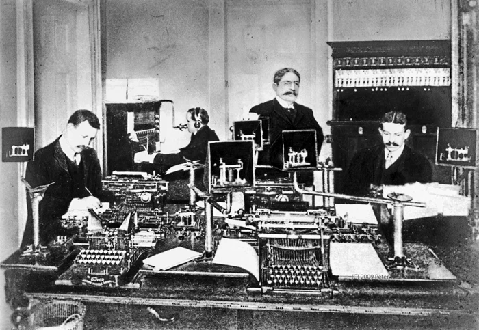 Cum arăta o cameră a telegrafului. FOTO White House Museum