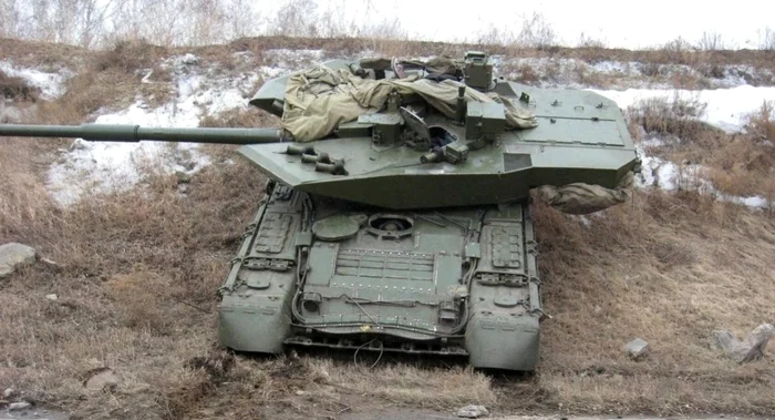 Tanc T-80/ FOTO: Telegram