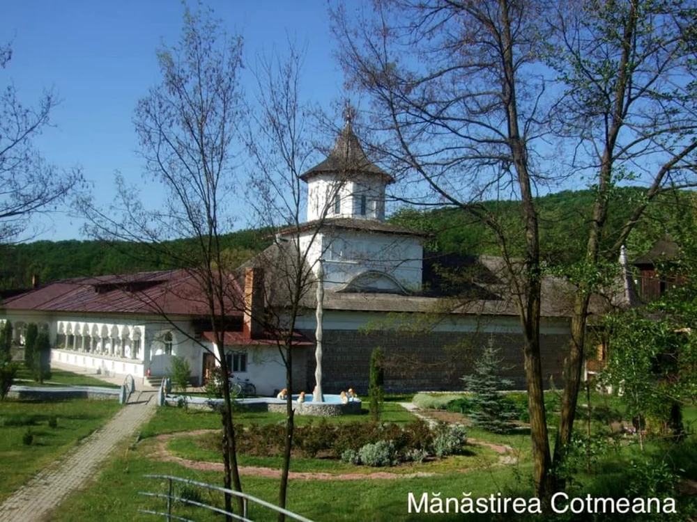 Mânăstirea cu cel mai vechi clopot din Ţara Românească.