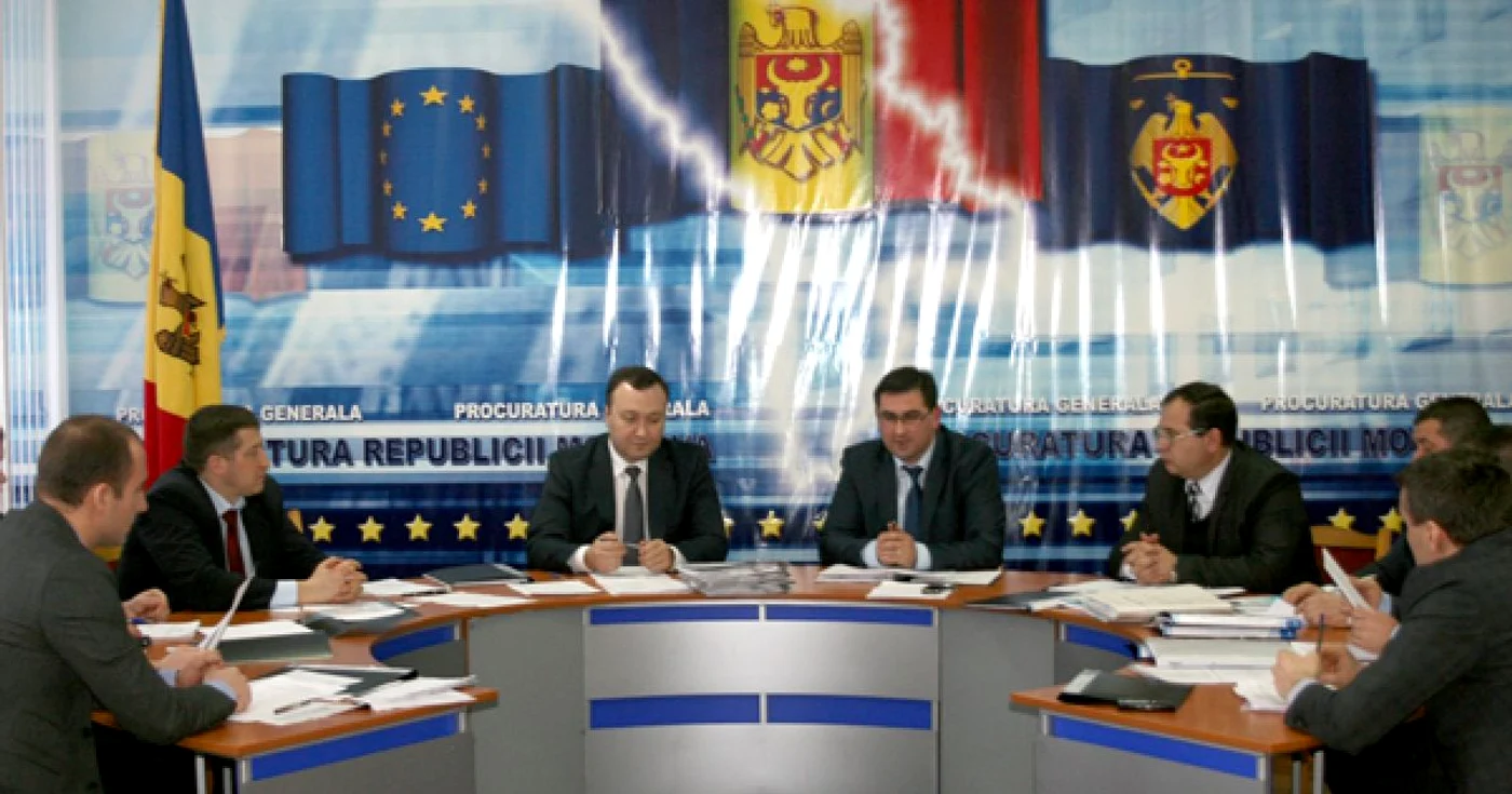 CSP a numit doi profesori titulari în drept în calitate de membri în noua componenţă a Colegiului de Calificare a Procurorilor FOTO: ipn