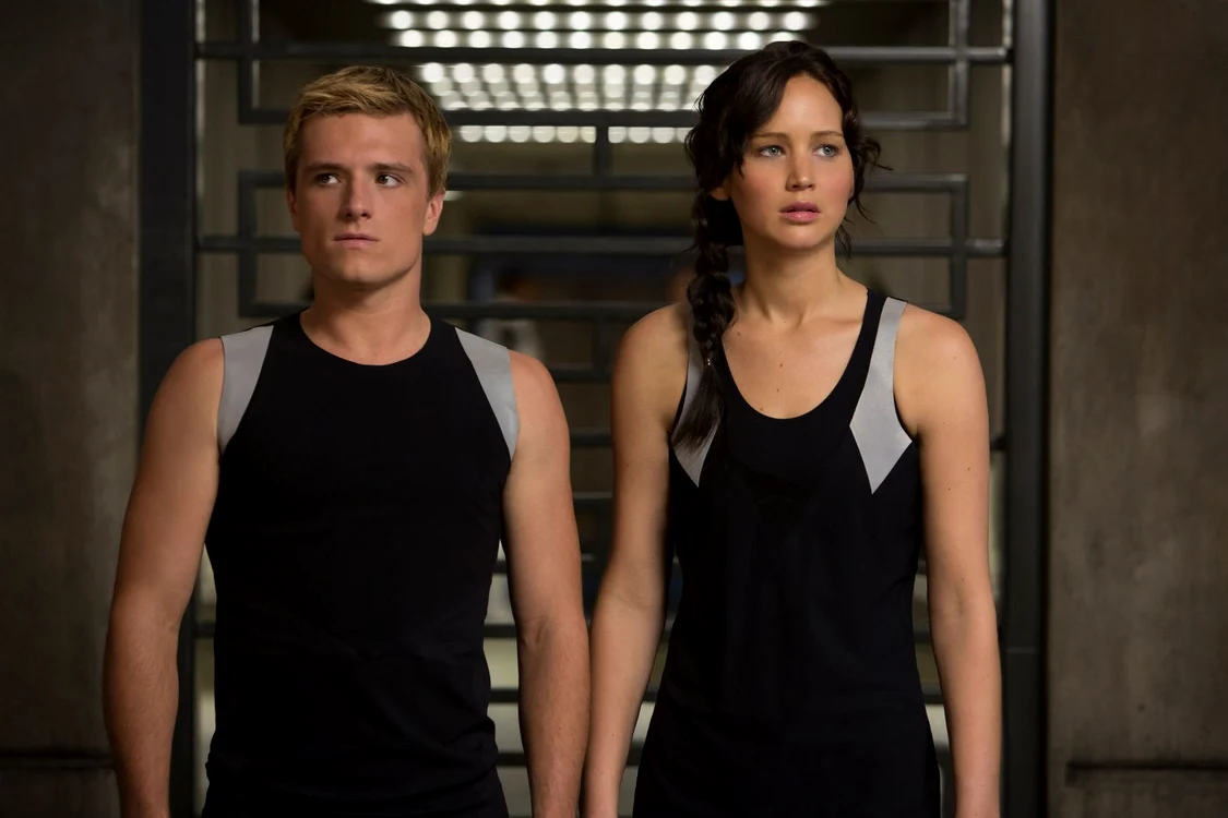 hunger games jennifer lawrence si Josh Hutcherson foto outnow.ch