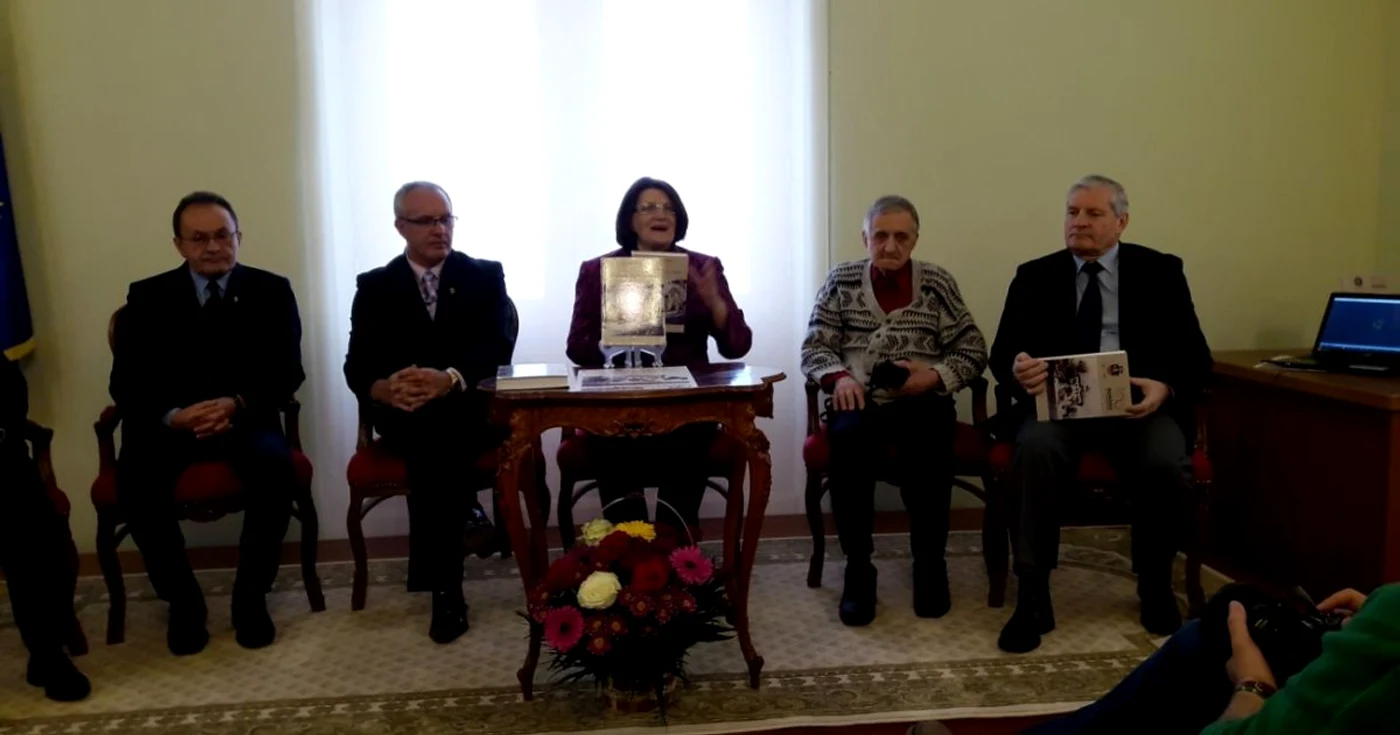 Monografia Slatinei a fost lansată miercuri, 28 noiembrie 2018, la Muzeul Judeţean Olt FOTO: Alina Mitran
