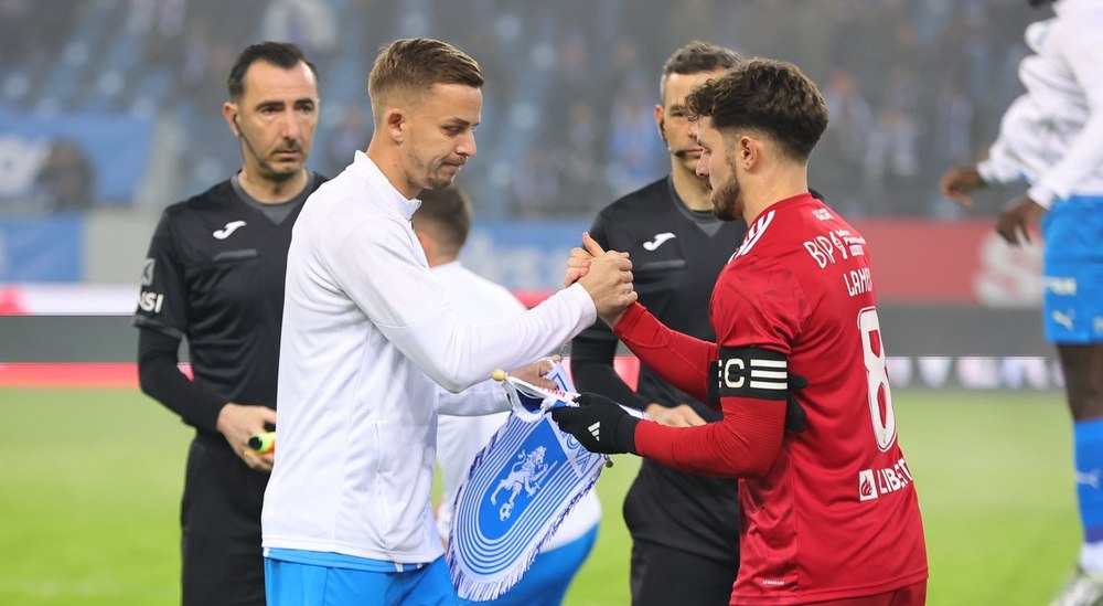 Universitatea Craiova și-a recuperat prima poziție în Superligă. Oltenii aleargă de 35 de ani după un nou titlu