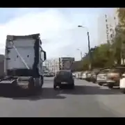 camion gif gif