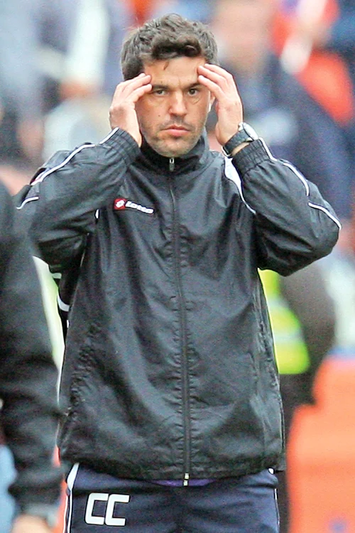
    Cosmin Contra  