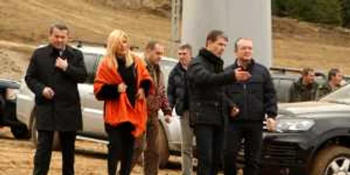 Cei trei ministri au inspectat lucrările din Poiana Braşov. Stelian Grăjdan