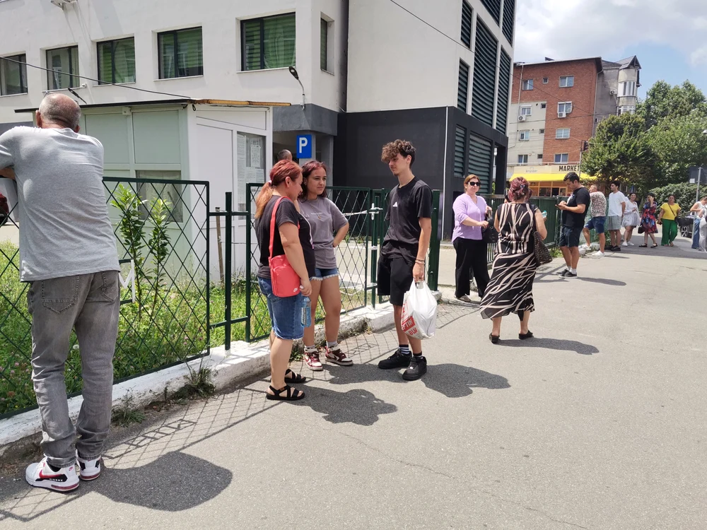 Candidații au susținut proba scrisă, acum așteaptă rezultatele FOTO: Alina Mitran
