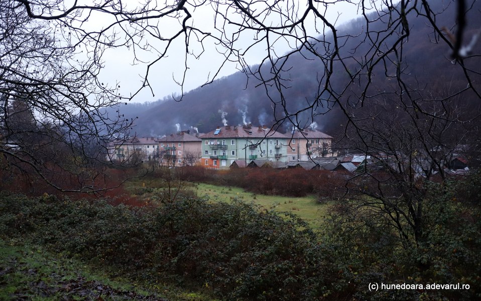 Secretele celor mai mici orașe din România. Stațiuni excepționale și foste „orașe dormitor” ale uraniului, părăsite de mii de familii