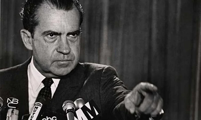Watergate, scandalul in care Nixon a facut de ras America  25 iulie ’74: ziua in care Nixon era pus sub acuzare jpeg