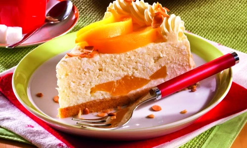 tort piersici lichior oua jpeg