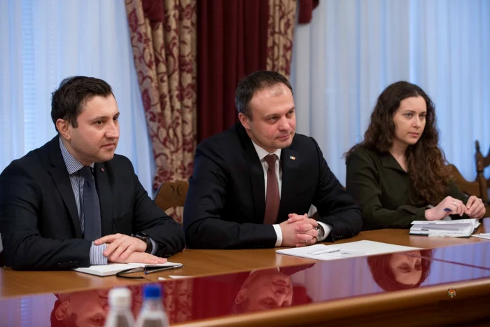 FOTO parlament.md