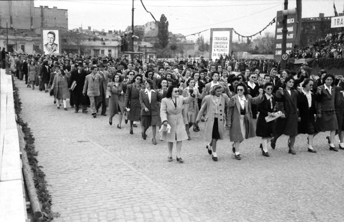 Arhiva foto a Memorialului Sighet, fond Fototeca ziarului România Liberă 