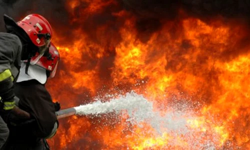 pompieri incendiu jpeg
