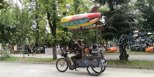 5b6331cbdf52022f75ecc2bf jpg