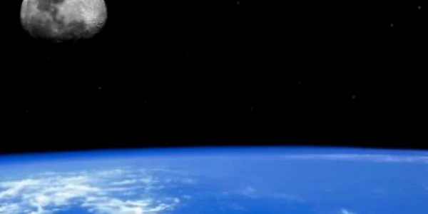 Spania lansează primul satelit comercial european