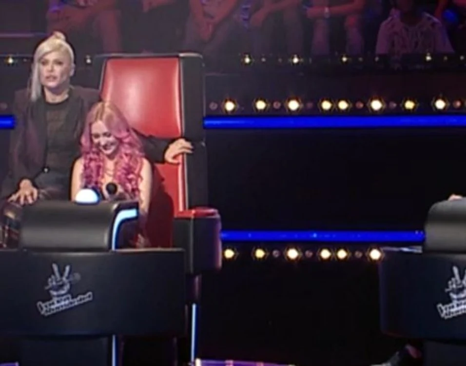 Vocea României 2015, audiții pe nevăzute: Chirilă și Loredana s-au luat la ceartă pentru Larisa