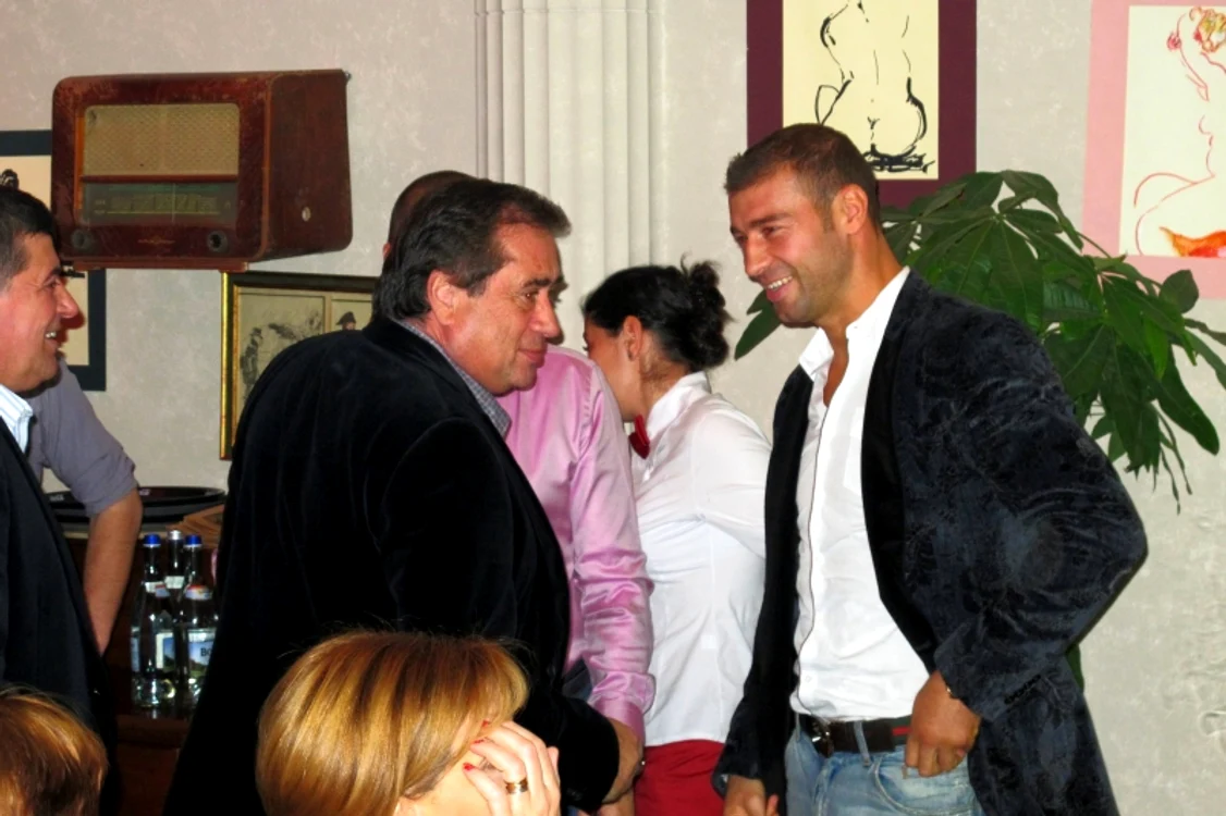 Lucian Bute a fost sărbătorit în București * Foto: Marian Burlacu