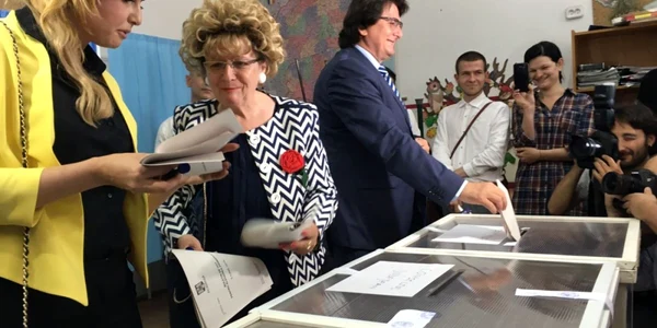 Nicolae Robu la vot FOTO debanat.ro