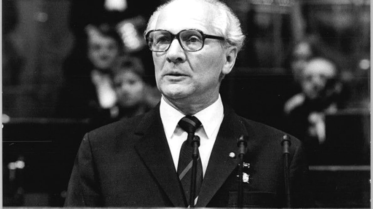 Erich Honecker, din lagărul nazist la preşedinţia Germaniei de Est jpeg