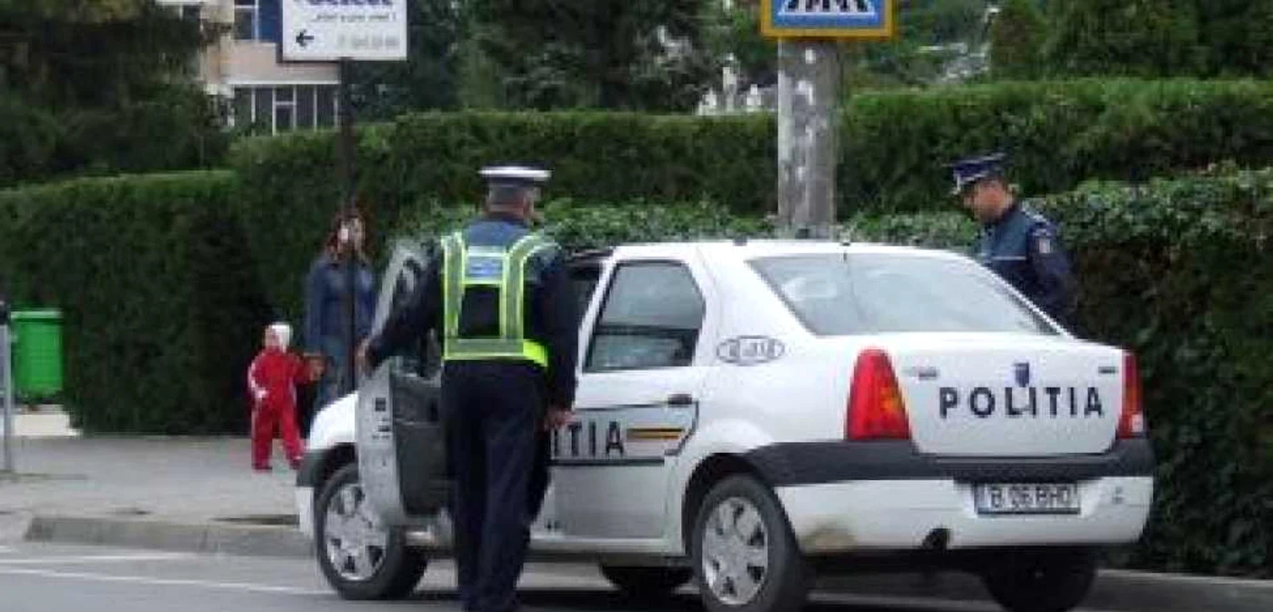 Hunedoara: Au plecat de la locul accidentului cu maşini de ocazie