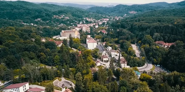 Staţiunea cu cel mai curat aer din Europa - Băile Govora - Vâlcea - vedere aeriană Foto Adevărul