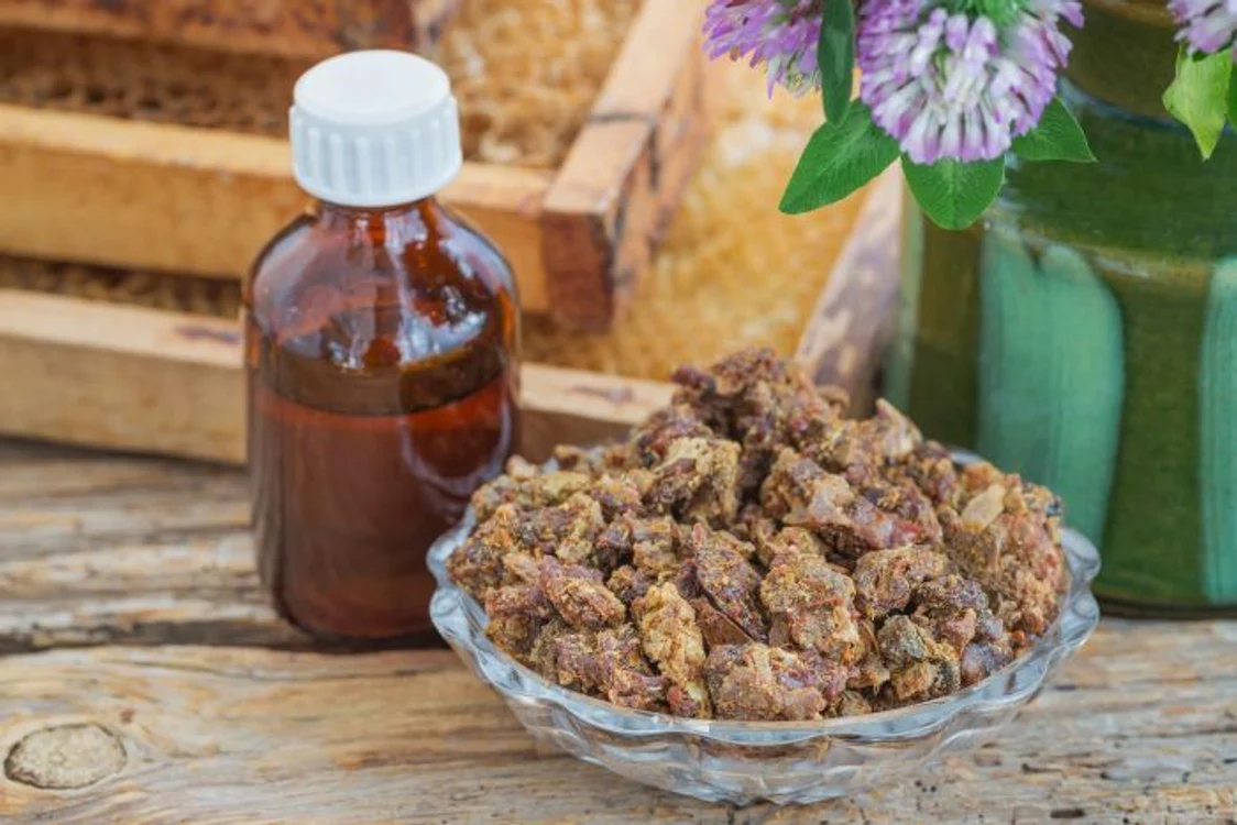 1 propolis jpg jpeg