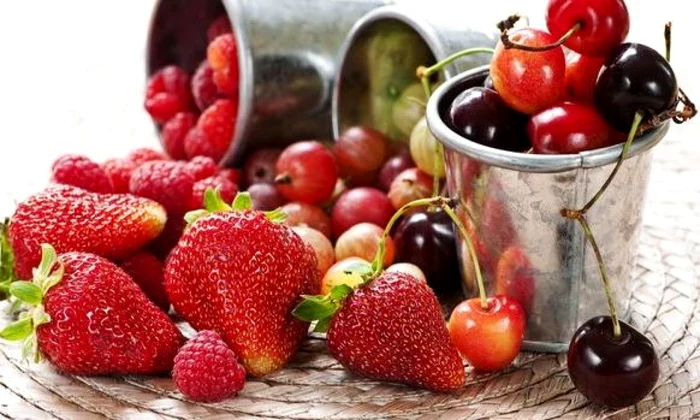 Căpșunile sunr delicioase şi sănătoase. Foto arhivă