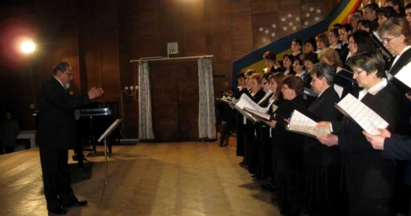 Corul Millenium a susţinut un concert în cinstea dirijorului Chirilă Stanciu
