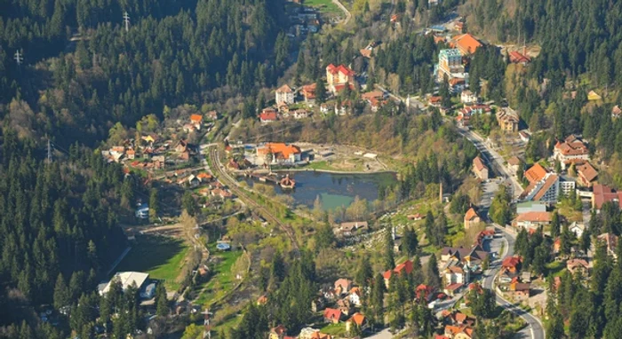 O furtună a devastat din parcurile și spațiile verzi ale stațiunii Băile Tușnad FOTO: Shutterstock