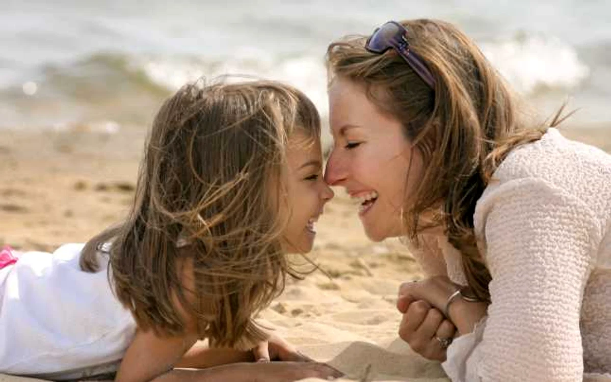 Ce fel de mama eşti în funcţie de zodie FOTO playbuzz.com