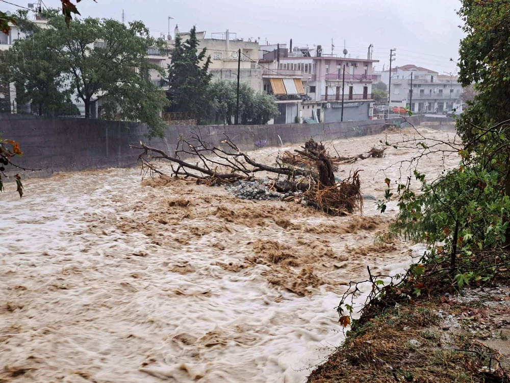 Inundațiile pun, an de an, mari probleme grecilor. FOTO: Profimedia