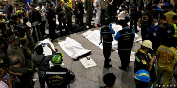 Accident chimic la o banca dn Bangkok - opt morti FOTO Alliance-Picture/DPA