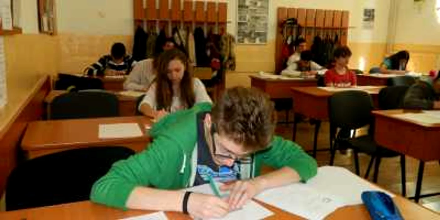 Doi elevi din patru s-au întors de la etapa naţională cu premii FOTO Arhivă