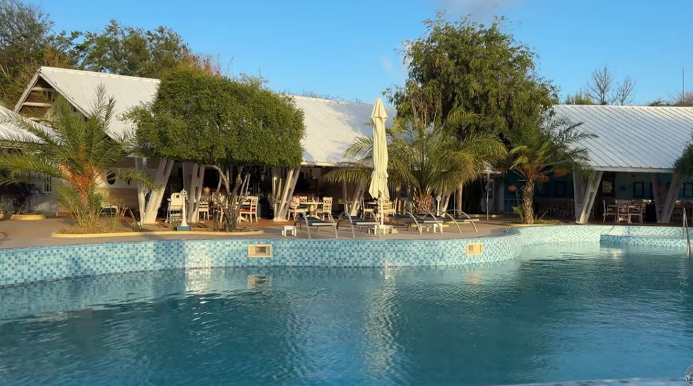 „Am stat două nopți cu Radu Mazăre la resortul lui de lux din Madagascar”. Cum arată facilitățile afacerii fostului primar al Constanței