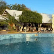 resort Mazare madagascar captura Youtube Back pack Your Life png