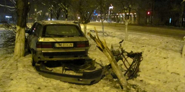 Biciclistul a ajuns în comă la spital