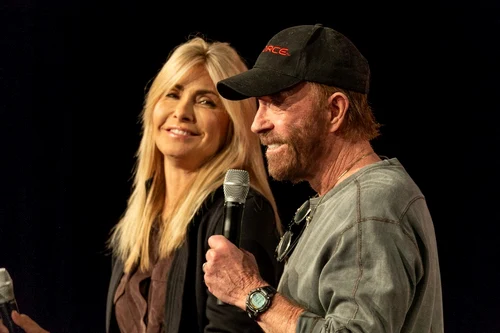 4 profimedia 0375160458 jpg jpeg