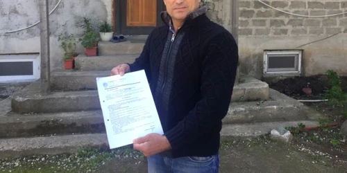 Doru Roşu a declarat că nu este normal să plătească taxele şi impozitele la două primării 