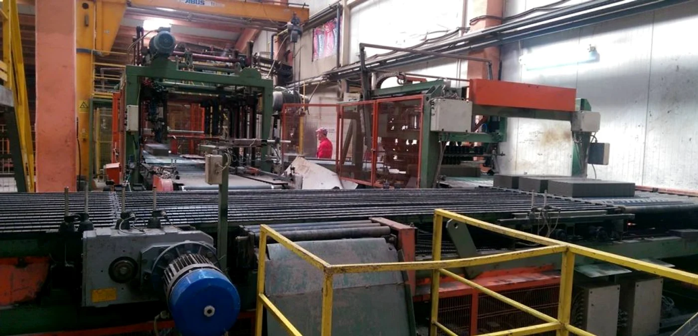 Linia de producţie de la Brikston Iaşi FOTO Simona Stanciu