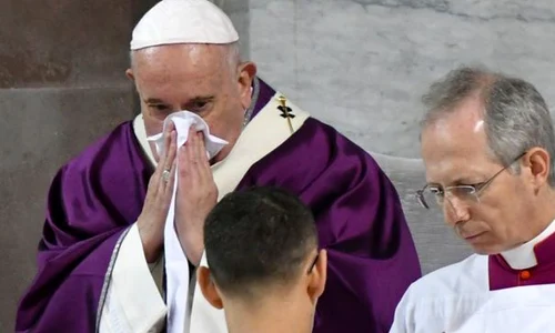 Bolnav, Papa Francisc și a făcut testul pentru coronavirus jpeg