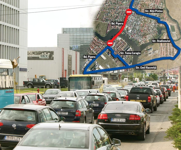 
    Cozi kilometrice se formează din Şos. Petricani  spre intrarea în VoluntariFoto: Dorin Constanda  