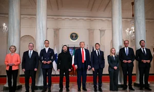Poză de grup cu liderii europeni alături de Trump FOTO AFP
