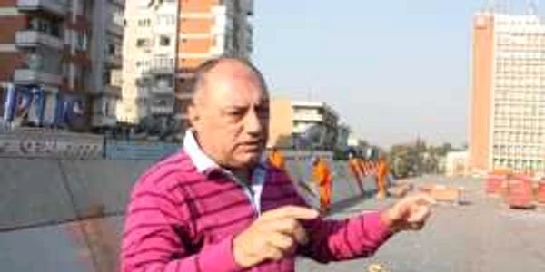 Solomon a propus acordarea unor diplome de excelenţă unor primari din perioada comunistă