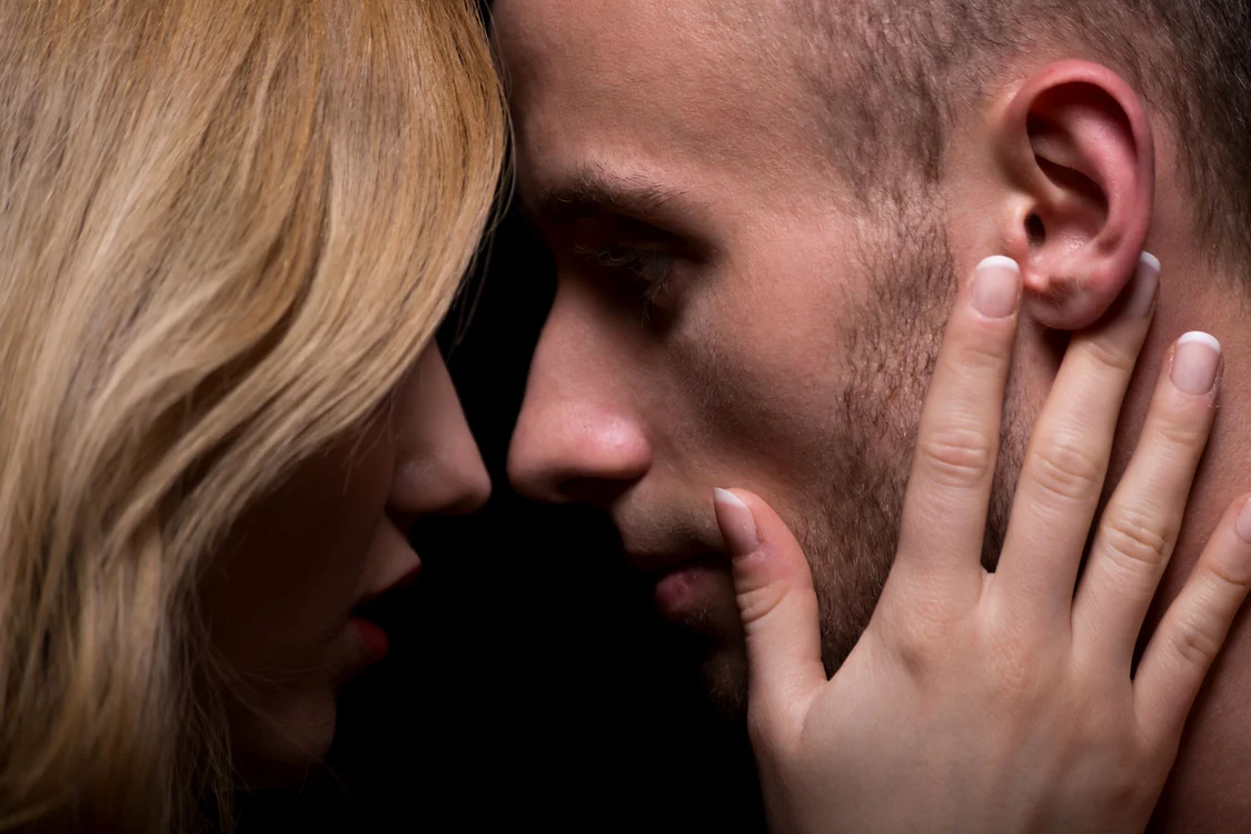 
    Când faci sex frecvent, atât corpul, cât şi mintea aşteaptă asta şi îi duc dorul dacă nu se întâmplăfoto:123RF  