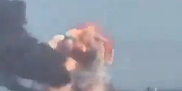 nava sub pavilionul togo, distusa in stramtoarea ormuz png