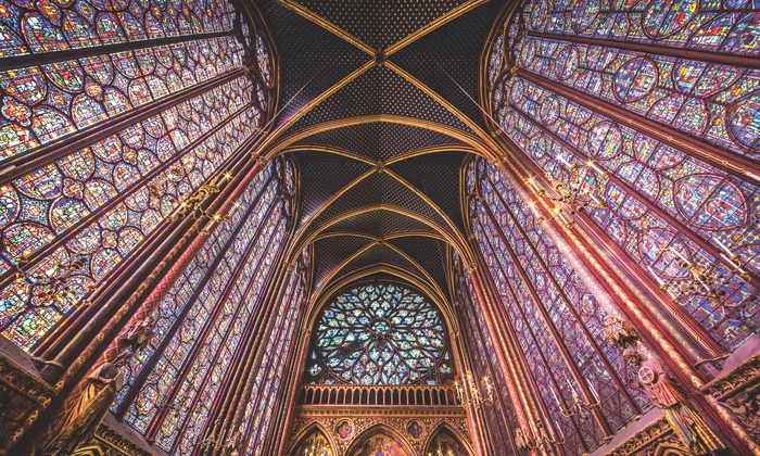 Sainte Chapelle (@Shutterstock) jpg