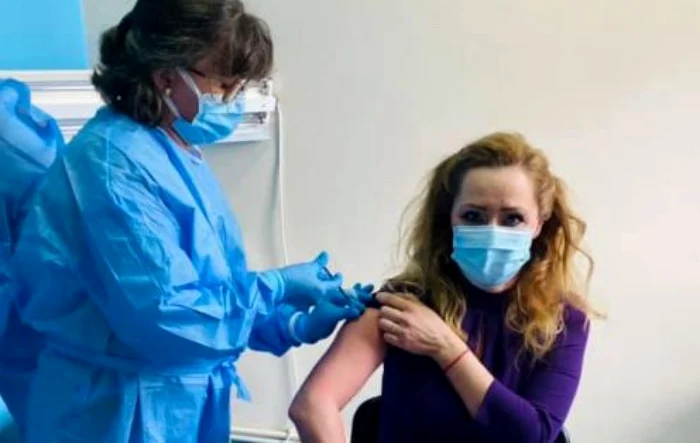 Foto:Elena Lasconi alege Câmpulung Muscel